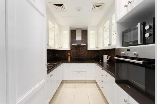 Green living chic 1 bedroom apartment, Dubaï (photo 5)