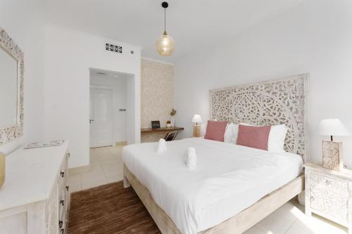 Green living chic 1 bedroom apartment, Dubaï (photo 2)