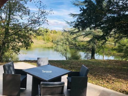 周邊環境, Gîte du Pescadou, 4 personnes, jacuzzi, wifi et netflix (Gite du Pescadou, 4 personnes, jacuzzi, wifi et netflix) in 圖爾農達熱奈