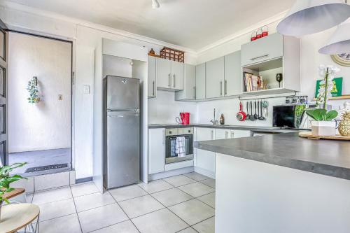 Chic Midtown Studio-1 Bed-solar-pool-fibre-samrand