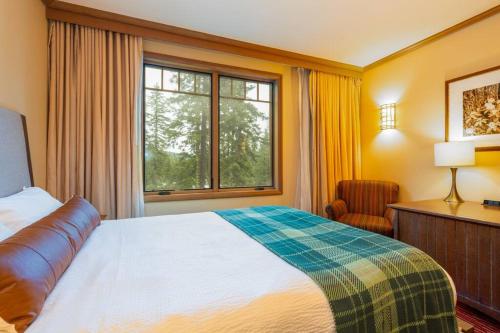 Cozy, Luxury, Affordable Suncadia Lodge Hotel Room