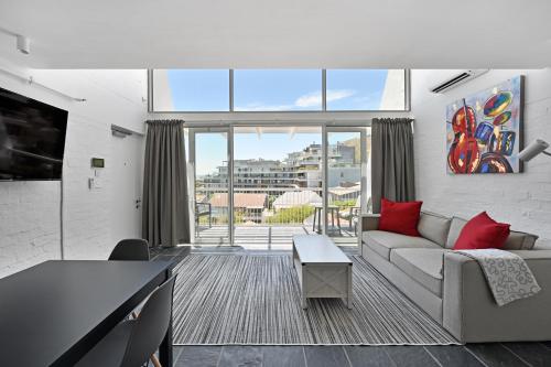 Bantry Bay Top Floor One Bed