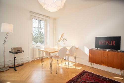 Spacious apartment next to park with free BaselCard in Basel, Schweiz