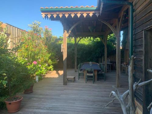 balkon/terasa, Magnifique villa à 3 mn de l'ocean (Magnifique villa a 3 mn de l'ocean) in Carcans