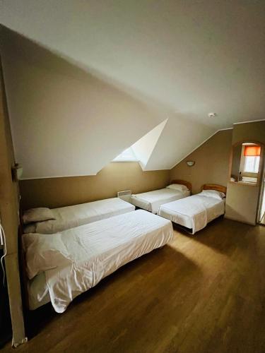 Edgari Guesthouse - image 8