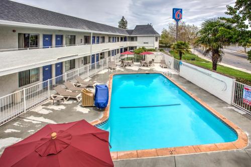 Kemudahan-Kemudahan, Motel 6-Fairfield, CA - North in Fairfield (CA)