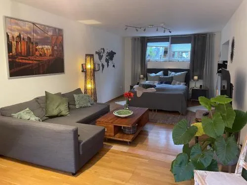 Modernes Appartement im Grünen - Stilvoll und komfortabel in Köln, Deutschland