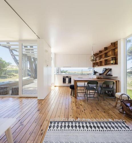 A Casa do Guincho, Beach House in Charneca