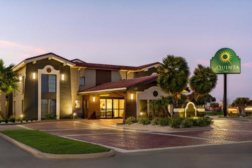La Quinta Inn by Wyndham Victoria in Victoria, USA