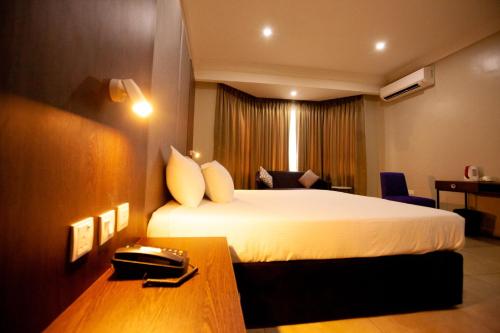 Genesis Reventon Hotel photo 4