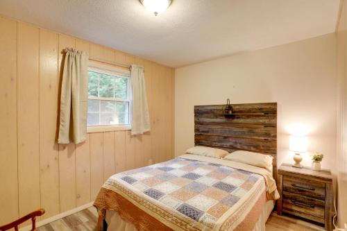 Riverfront Hot Springs Cabin with Private Hot Tub!