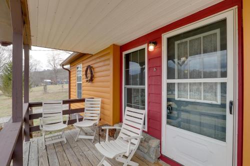 Riverfront Hot Springs Cabin with Private Hot Tub!
