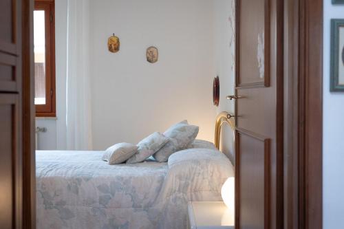 Casa Lu by Rental in Rome 5