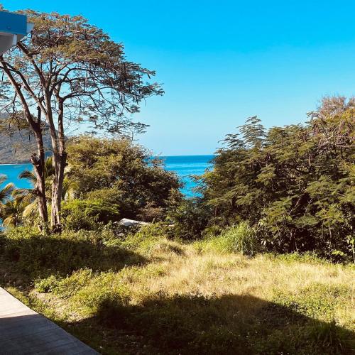 Kaz 4 plages - Accès plages & Vue Mer - Location saisonnière - Deshaies