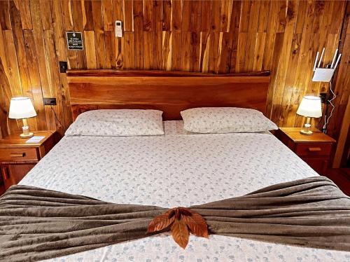 Cacahua Paradise Lodge, Río Celeste