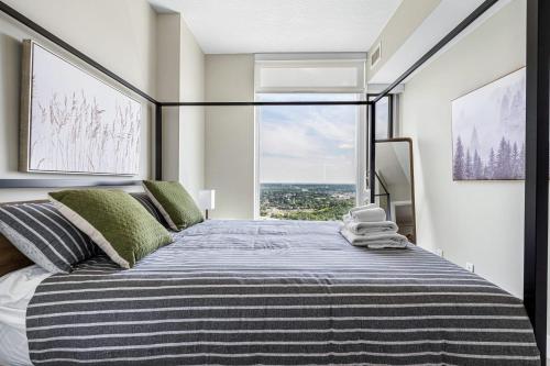 35th FL w the BEST Views of the Stampede & Saddledome! FREE Banff Pass, Wine, Parking & Gym!