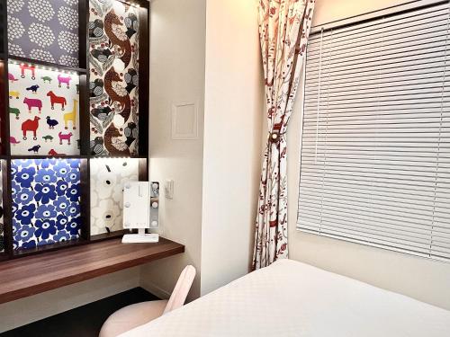 近秋叶原东京站 超奢华三卧套房KFoa 地铁2分钟 4站交汇 顶级戴森吹风 最大8人