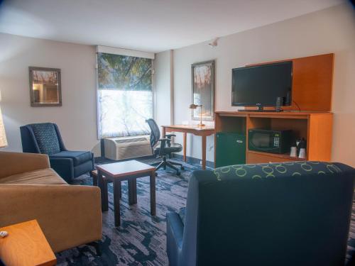 Fairfield Inn & Suites Anaheim North Buena Park in Buena Park, USA