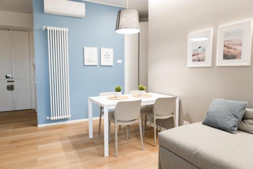 Unito urban relais, Turin