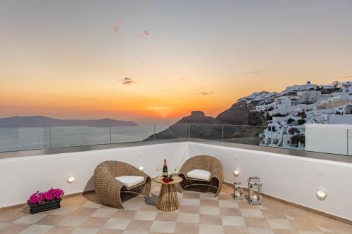 Murati Suite caldera view