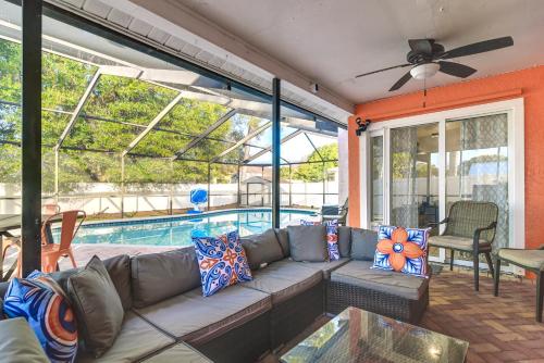 Largo Oasis with Pool and Grill 6 Mi to Beach!