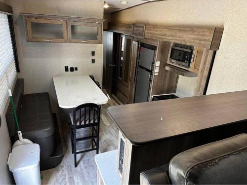 1 bedroom RV in Bridge City