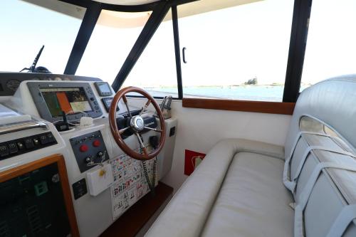 Private yacht, we love our guests, Лиссабон (фото 10)