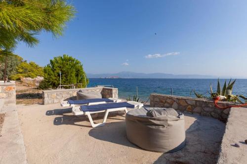 Elegance Villa: Classy Paradise w/ a private beach