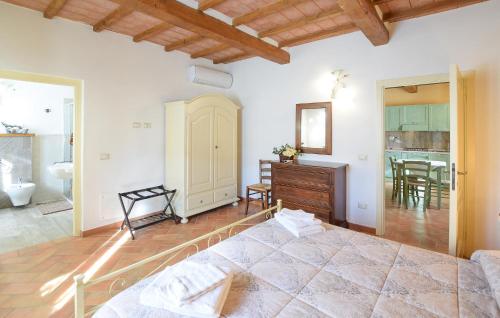 Amazing Home In Pian Del Ponte With Wi-fi