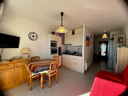 Studio Balaruc-les-Bains, 1 pièce, 4 personnes - FR-1-503-78