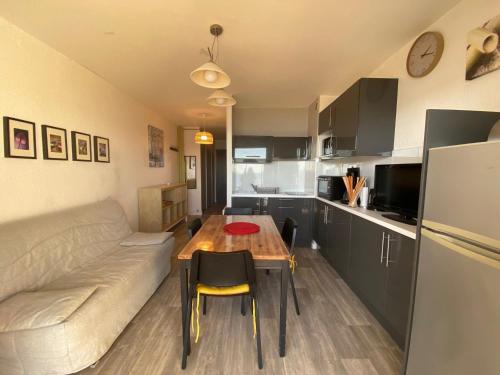 Studio Balaruc-les-Bains, 1 pièce, 4 personnes - FR-1-503-37 - Location saisonnière - Balaruc-les-Bains