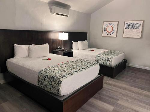 Waterfront Suite - 2 Queens