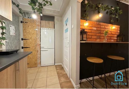 Lovely Room - Peaceful Retreat, 2 Minutes to Gdańsk Old Town (Lovely Room - Peaceful Retreat, 2 Minutes to Gdansk Old Town) in Nether city