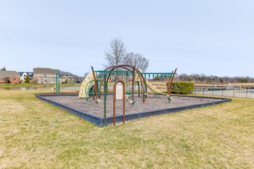 Remote Work-Friendly Meadowville Landing Getaway in Chester, USA