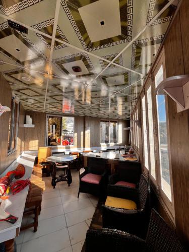 Republika Central in Abbottabad