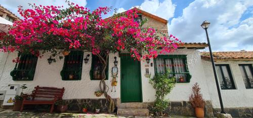 . Hotel Bugambilia, Pueblito Boyacense