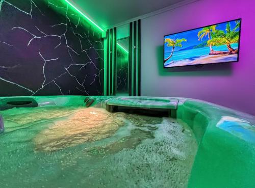 Suite with Private Pool
