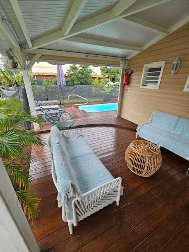 Villa Domi des Caraïbes (Villa Domi des Caraibes confortable avec une piscine chauffee, une citerne tampon, acces Netflix, ad) in Lamentin