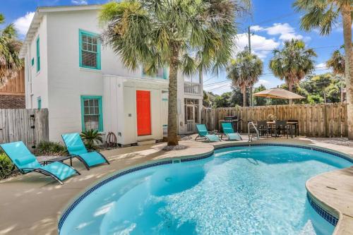Splash Inn: Entire Home 4 BR, Pool, Walk to beach image
