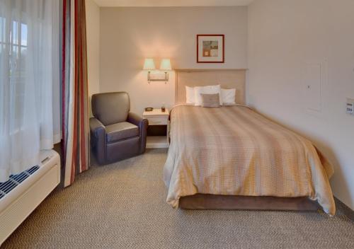 Candlewood Suites - Peoria at Grand Prairie, an IHG Hotel