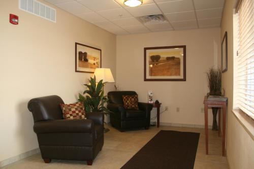 Candlewood Suites - Peoria at Grand Prairie, an IHG Hotel