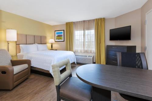 Candlewood Suites Rocky Mount, an IHG Hotel