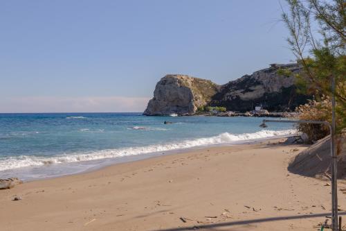 ALBATROS SUITE STEGNA BEACH ALBATROS SUITE STEGNA BEACH