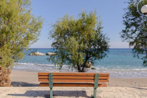 ALBATROS SUITE STEGNA BEACH ALBATROS SUITE STEGNA BEACH