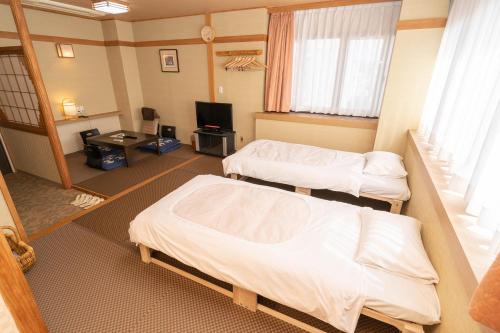 Japanese-Style Quadruple Room