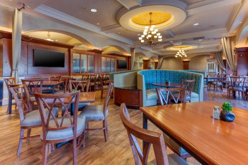 Drury Plaza Hotel St. Louis Chesterfield in Chesterfield, USA