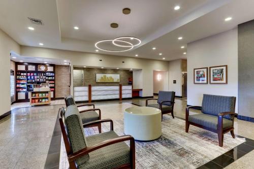 Drury Inn & Suites near Universal Orlando Resort - image 2