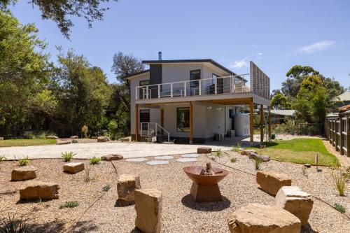 Silverleaves Luxe Retreat