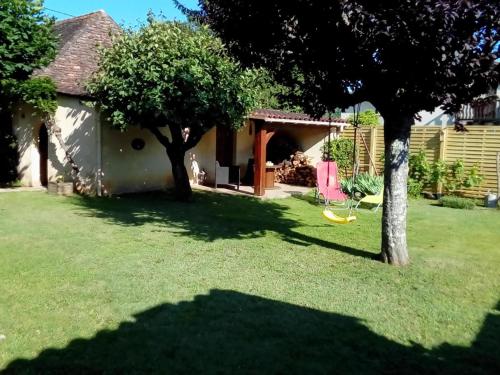 Gîte Bassillac et Auberoche, 3 pièces, 4 personnes - FR-1-616-232