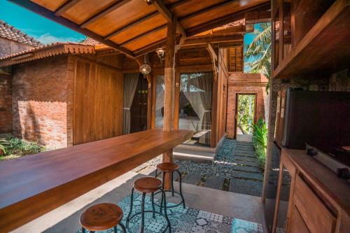 المرافق, Umadhatu Resort in طبناً